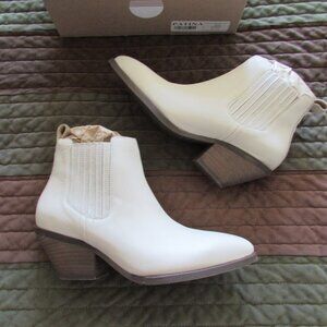 BNNU PLG Patina Portland Leather Goods Dakota Western Ankle Boot Bone 7